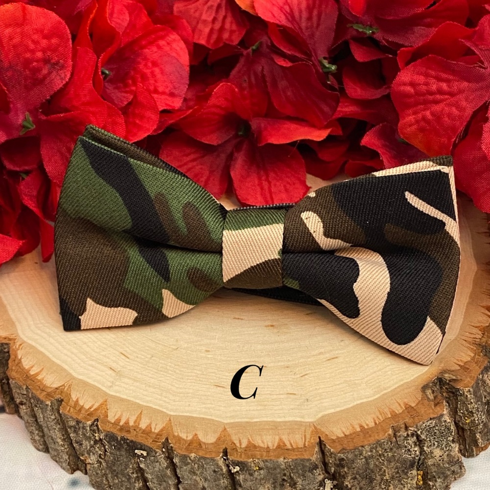 Boys Camouflage Bow Tie - Picture 10 of 13